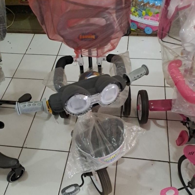 sepeda roda 3 family