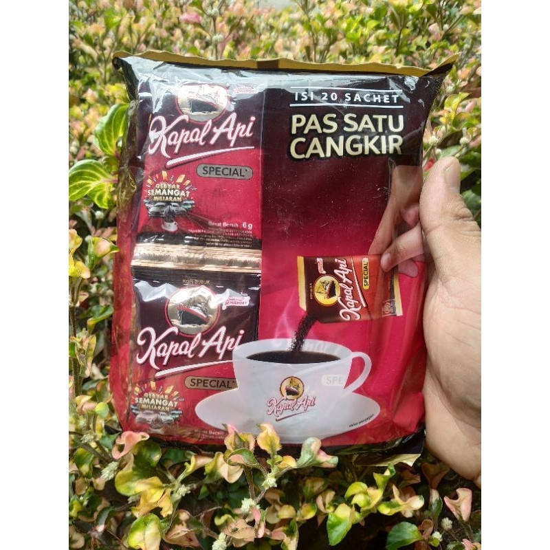 

KOPI KAPAL API SACHET 1 PAK ISJ 20 SACHET | FREE ONGKIR