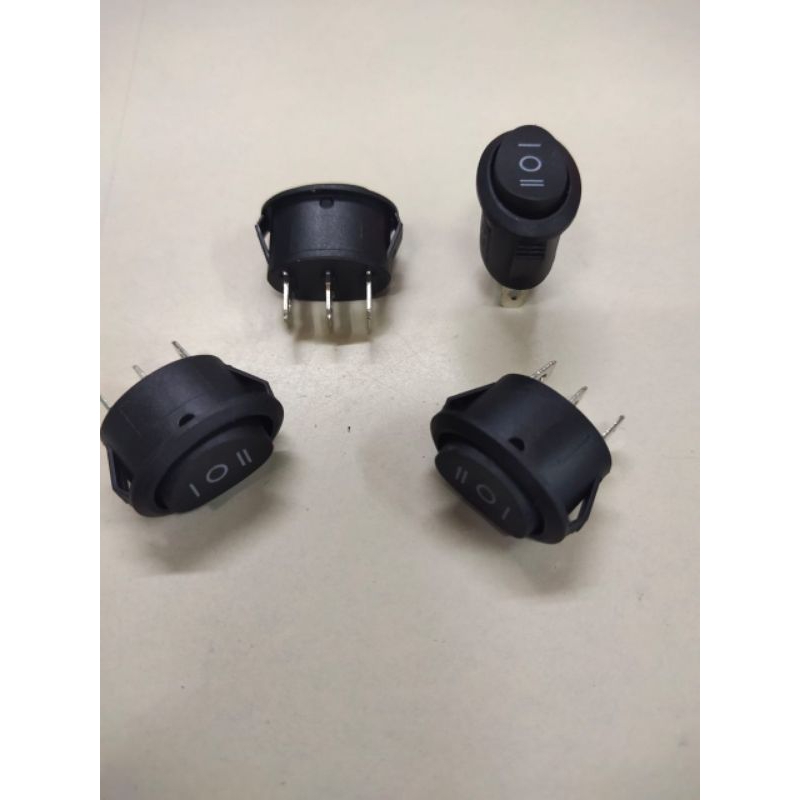 Switch Oval ON OFF ON kecil