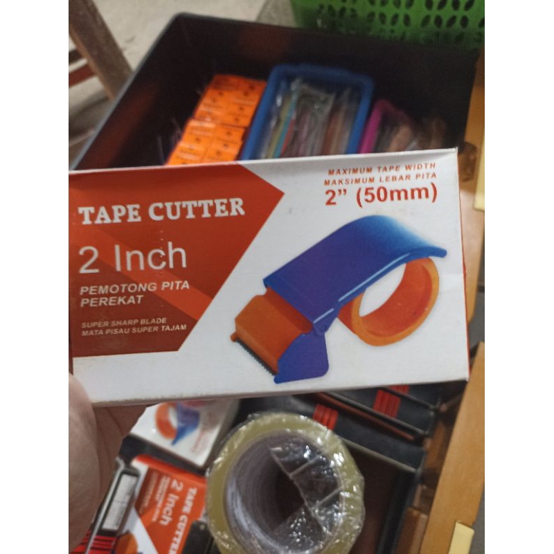 

tape cutter