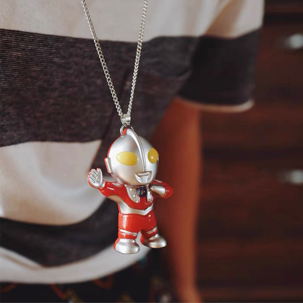 Mainan Kalung Superhero Ultramen dengan Suara dan Lampu untuk Anak dan Dewasa Viral Warna Detail Menarik Biru dan Merah Kalung Besar bisa diatur