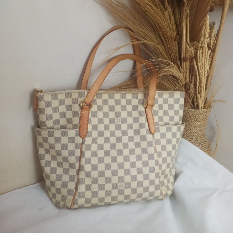 PRELOVED LV TOTE BAG