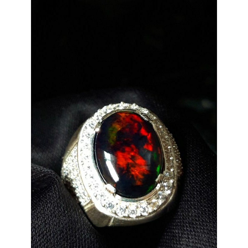 NATURAL BLACK OPAL