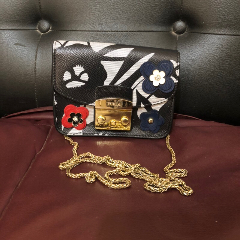 Furla Metropolitan Flower Black Second preloved