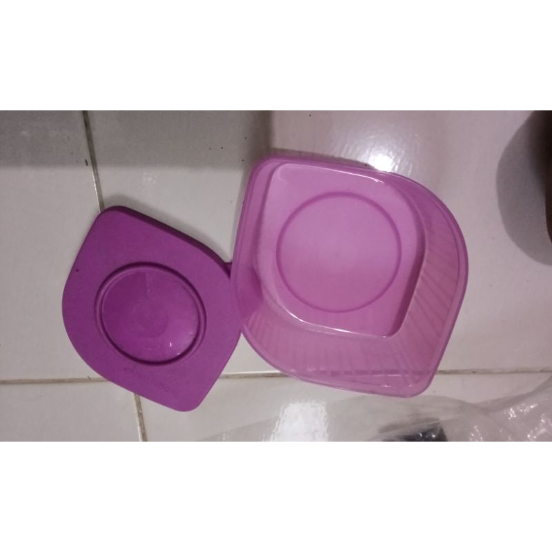 toples ungu tupperware