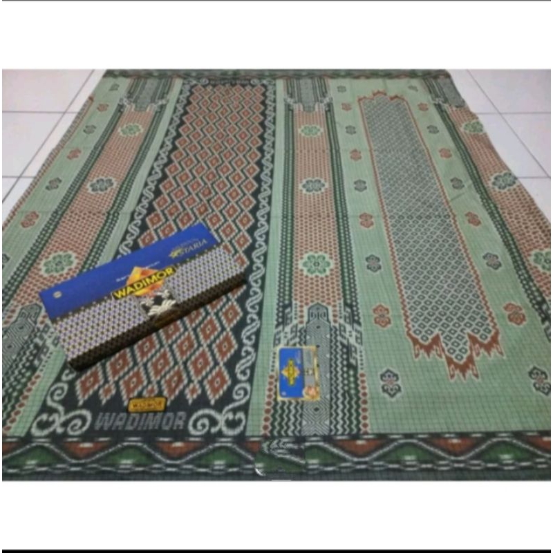 sarung tenun wadimor balimoon staria silk/wadimor kembang