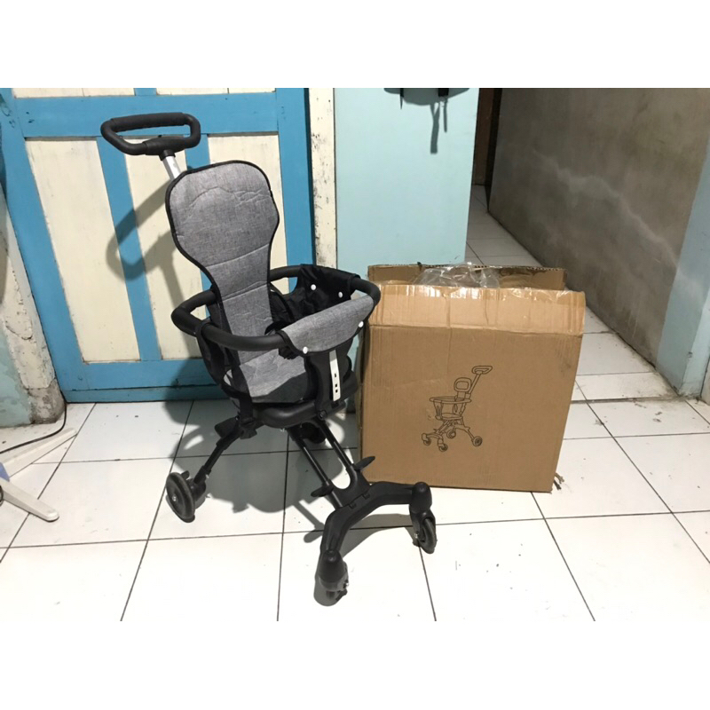 STROLLER BAYI LIPAT TRAVELLING