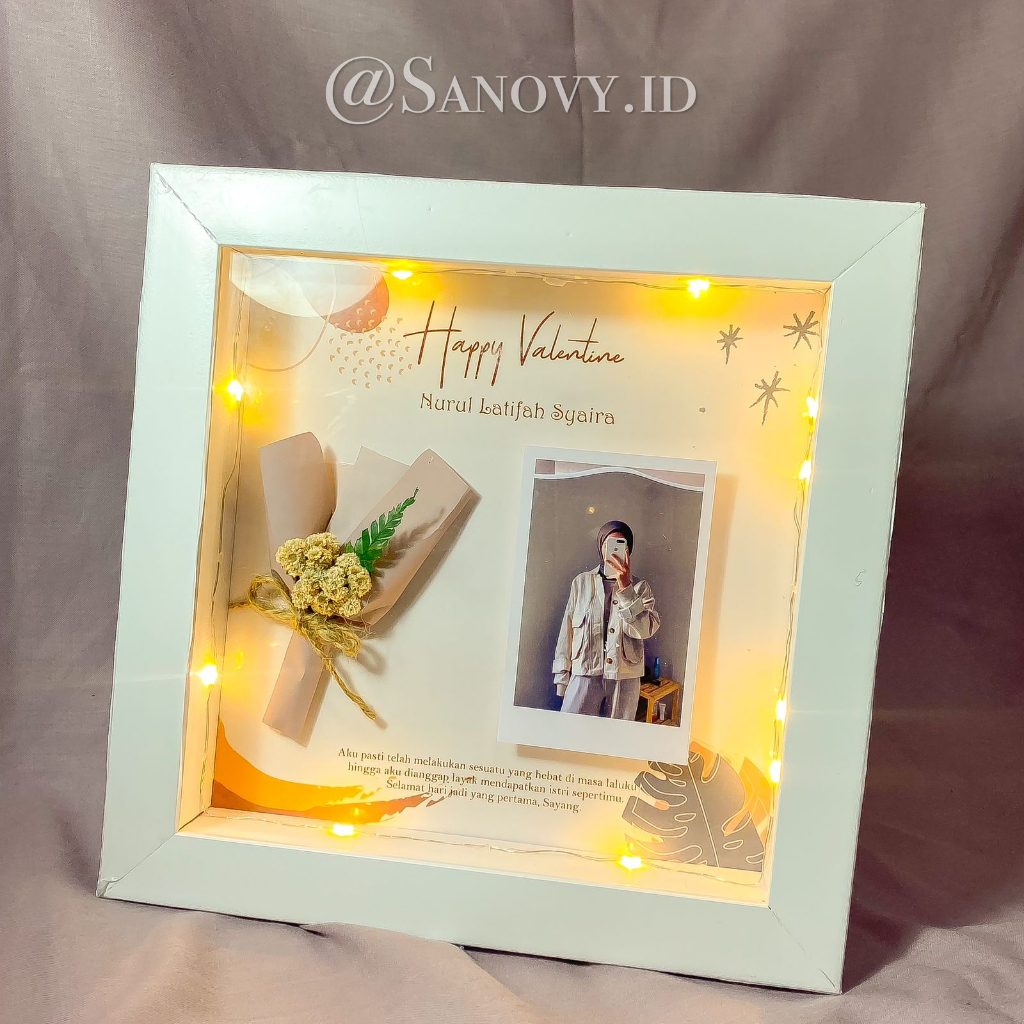 2020007 Flower Frame 3D Aesthetic ada lampunya / Kado Untuk Pacar cowok 1 paket ultah / Bingkai 3D W