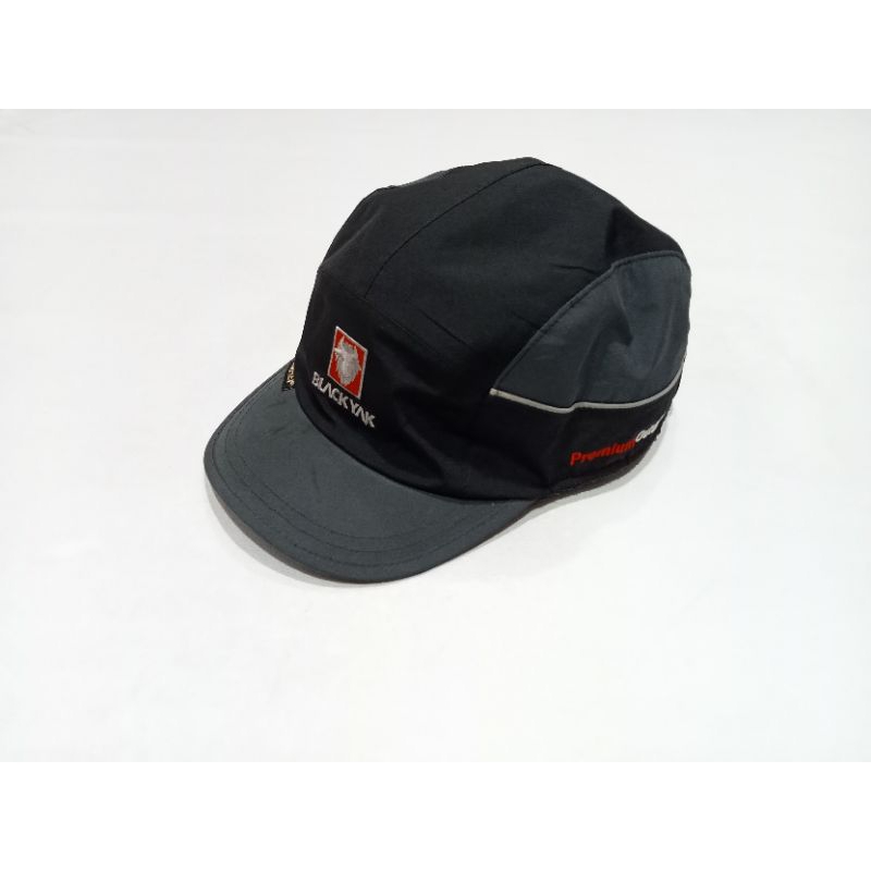 topi Black yak