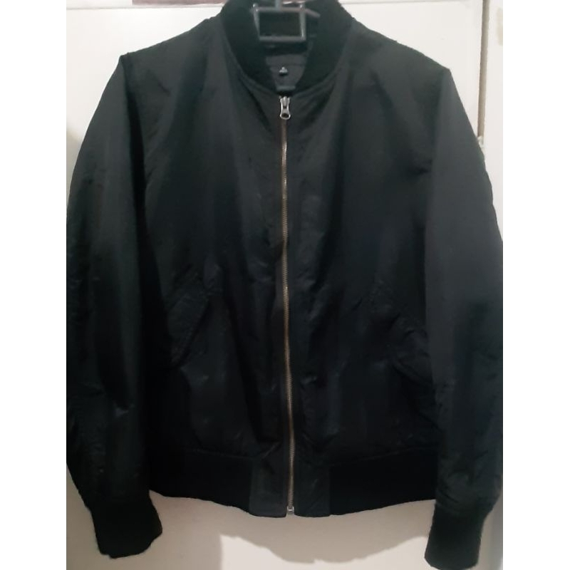 jacket bomber uniqlo