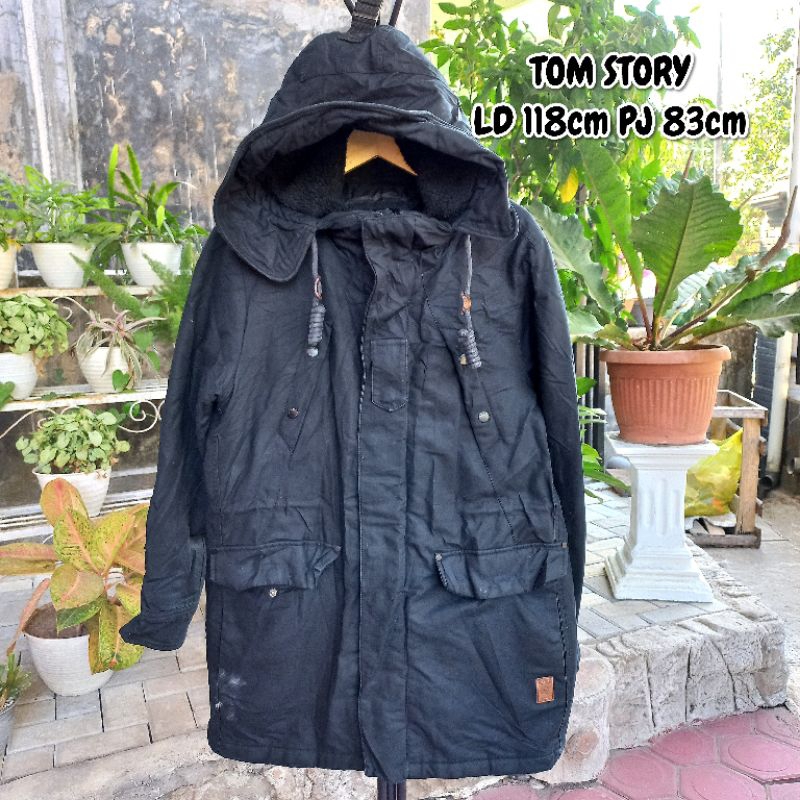 JAKET BRAND TOM STORY
