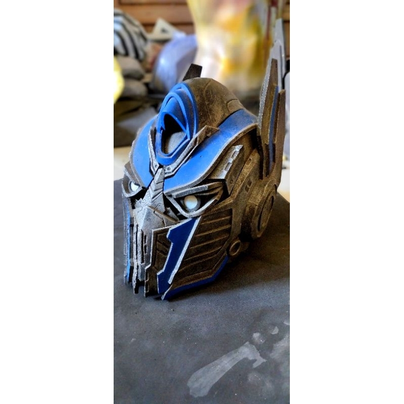 Helm Optimus Prime AOE sudah cat siap pakai ukuran dewasa