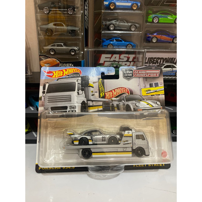 Hotwheels TeamTransport Legend tour porsche