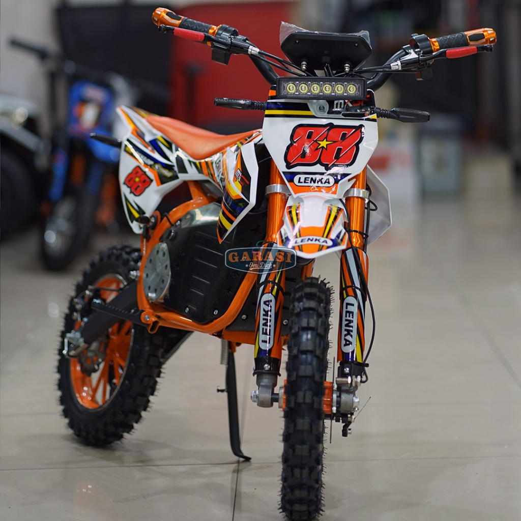 Mini Trail Elektrik Lenka E-MC 88