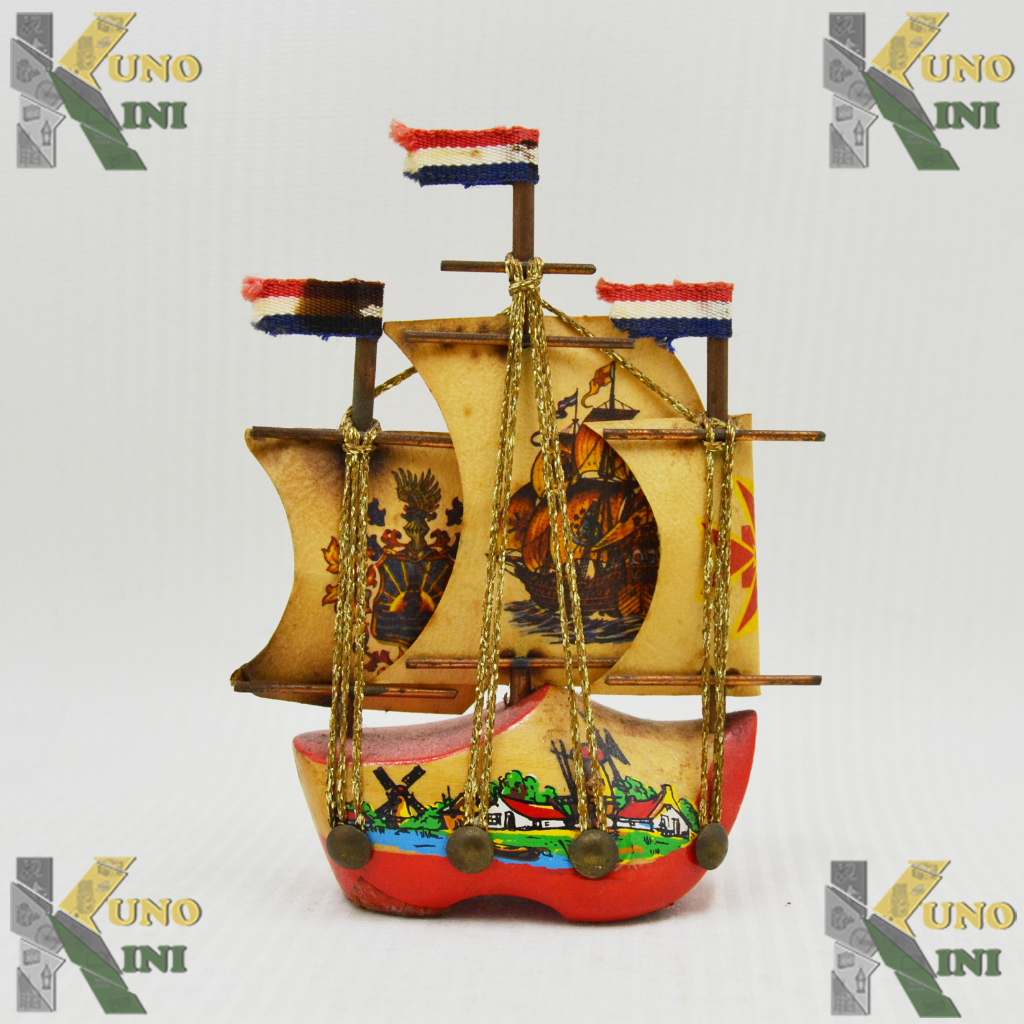 PAJANGAN SEPATU PERAHU LAYAR HOLLAND, from Holland - Europe