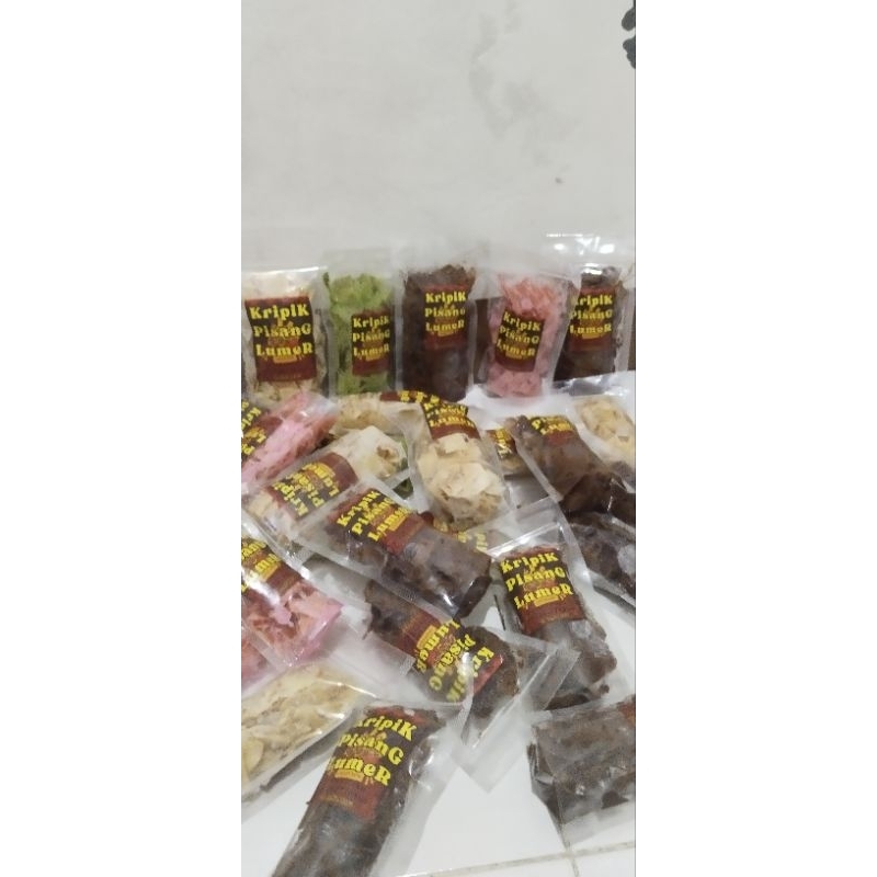 

kripik pisang lumer 10pcs 120gram/pcs