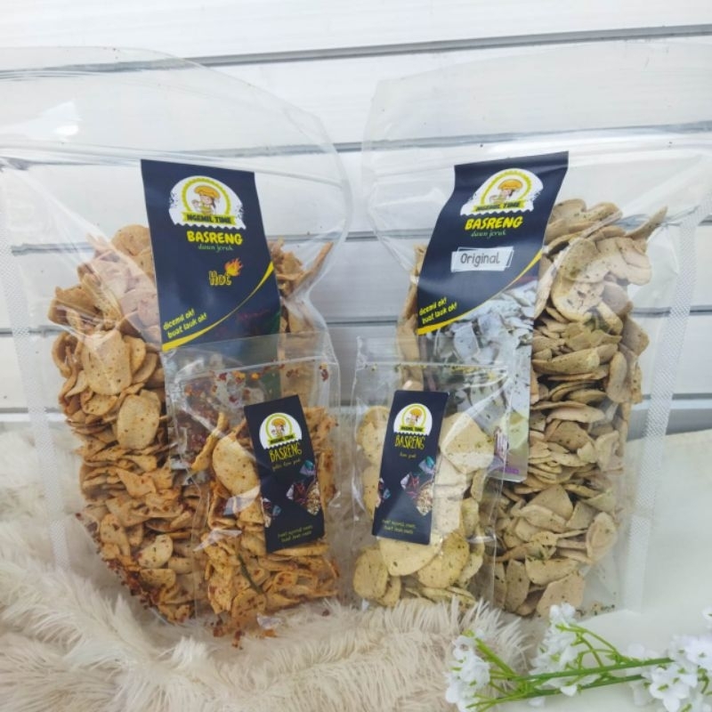 

NGEMILTIMEOFC. BASRENG PIPIH DAUN JERUK/BASRENG PIPIH PEDAS DAUN JERUK 500GRAM