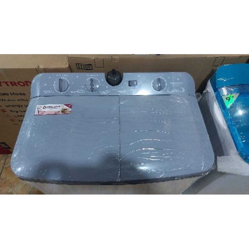 MESIN CUCI POLYTRON 9KG PWM 9076