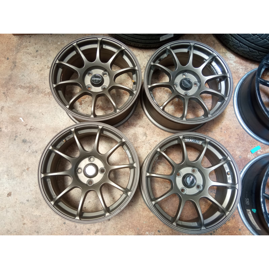 Velg Mobil Racing Ring 15 Velg Bekas Mobil Yaris Sigra Calya Datsun Ignis Swift Mobilio Freed Jazz B