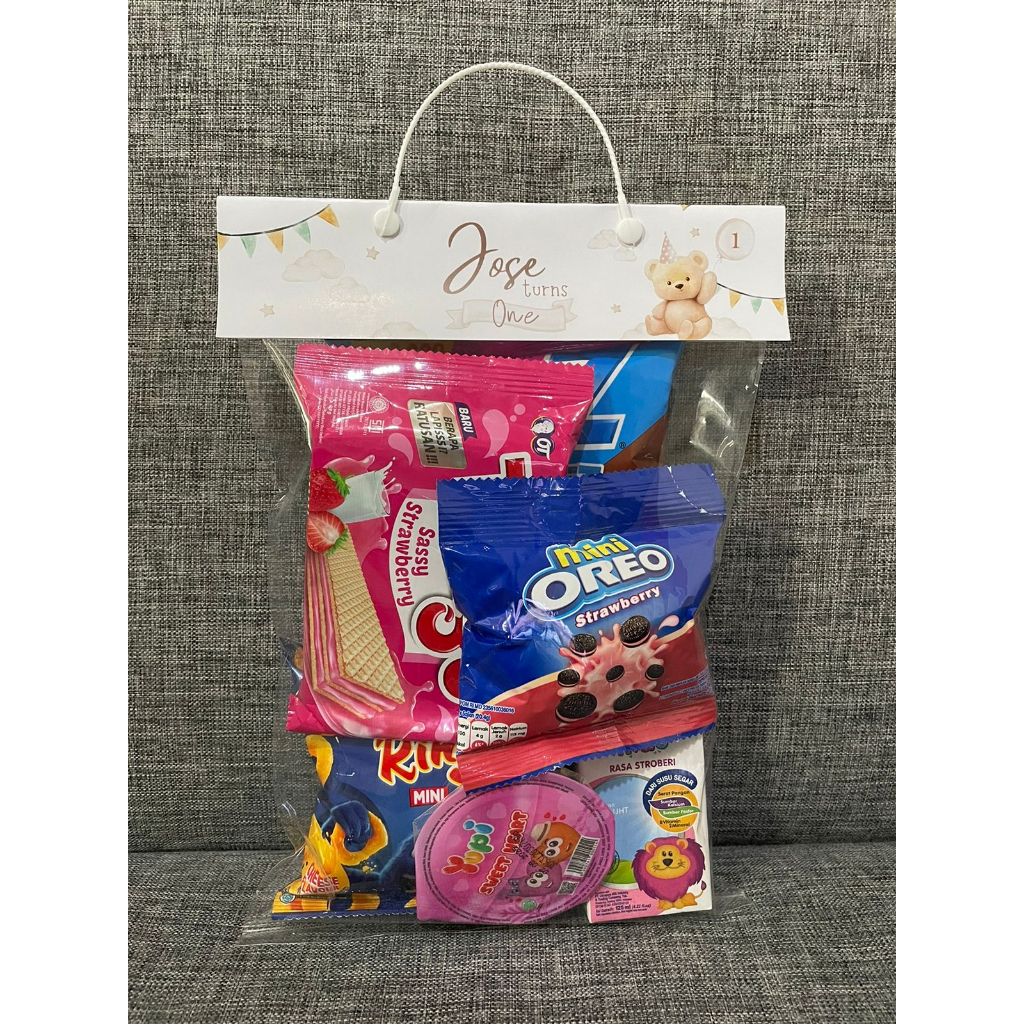 

PAKET SNACK ULANG TAHUN / SNACK ULTAH / GOODIE BAG / BINGKISAN ULTAH / SUVENIR ULTAH / SOUVENIR ULANG TAHUN