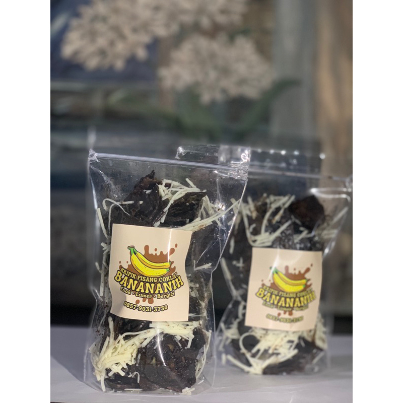 

Kripik Pisang Coklat lumer Dark chocolate (Toping Keju)