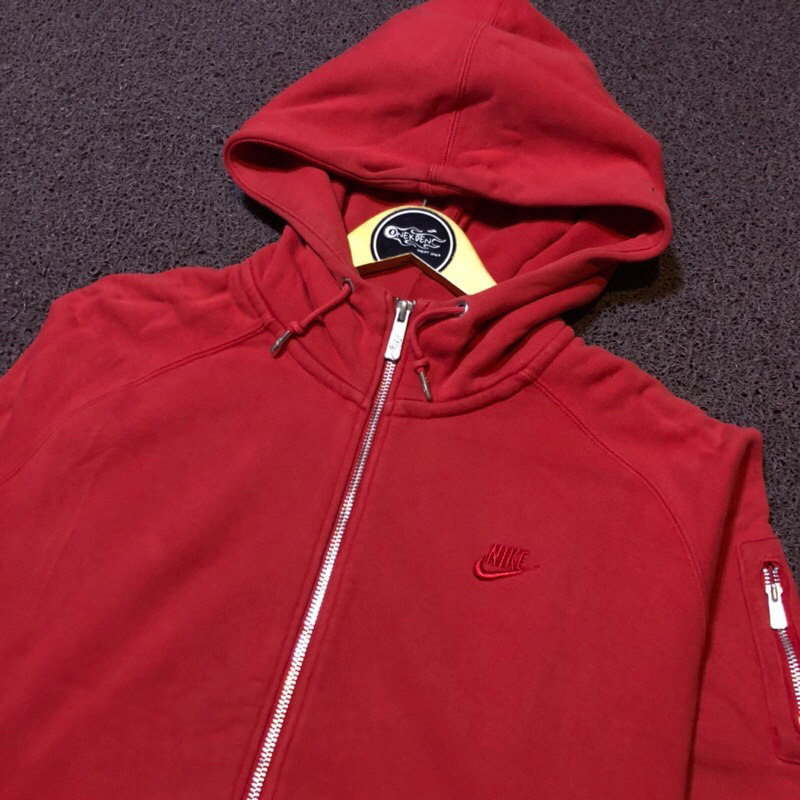 HOODIE NIKE MERAH ZIP