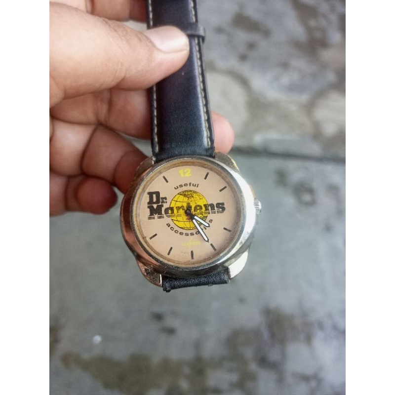 Docmart. Sekonda watch. 2 Jarum