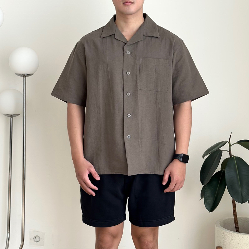 COZYCLUB Cuban Bowling Boxy Oversized Linen Shirt  | Kemeja Linen Bowling Polos Pria Kerah Terbuka L