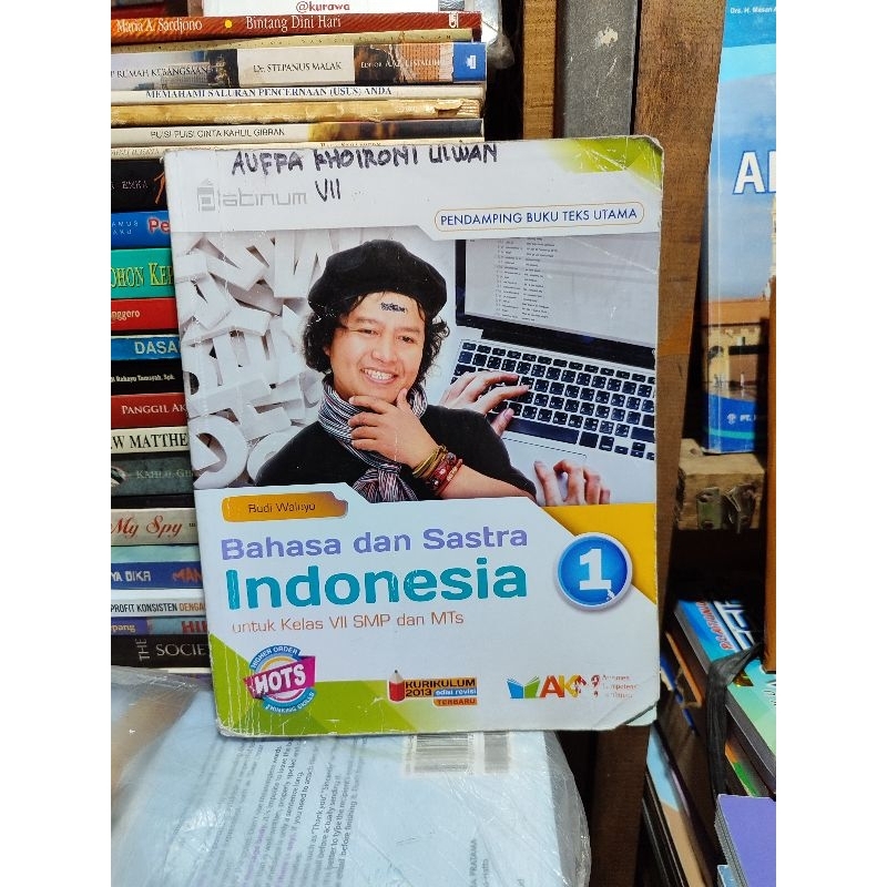 bahasa dan sastra Indonesia. kelas 1 smp. platinum. akm