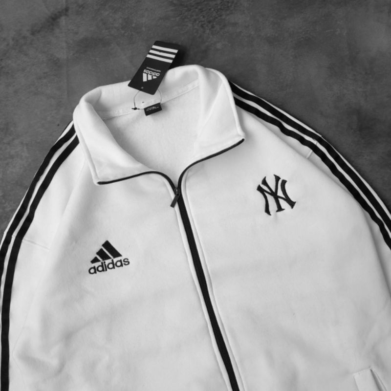 Crewnack Adidas X NewYork