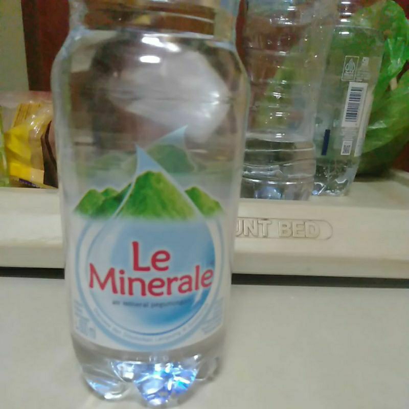 

Air mineral Le mineral 600mL