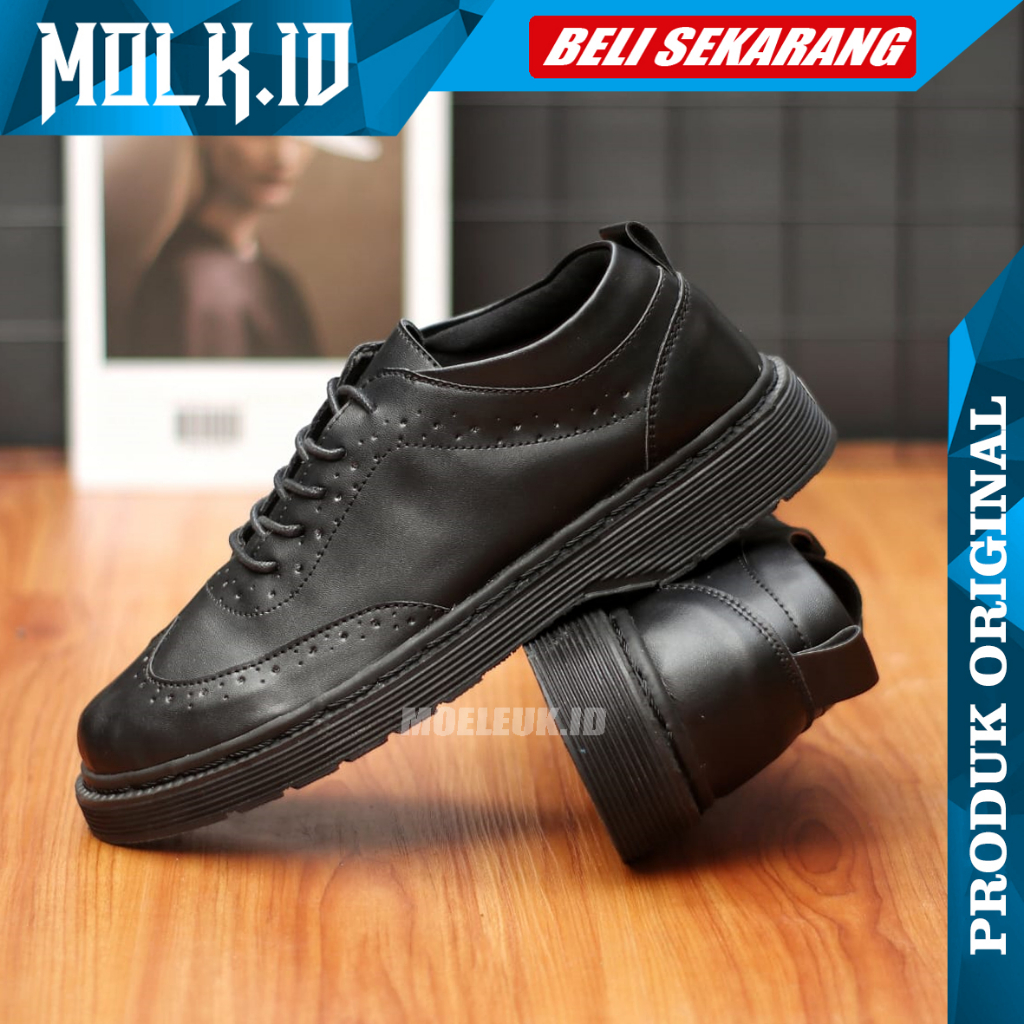MOLK Bryson Sepatu Pantofel Hitam Pria Formal Casual Kerja Kantor Kuliah Wisuda
