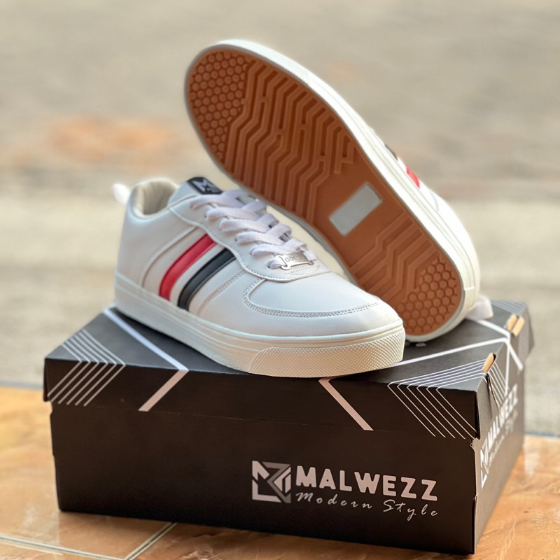 Malwezz Modern Style Sepatu Sneakers Putih Pria Wanita Casual series Unisex White Black Read