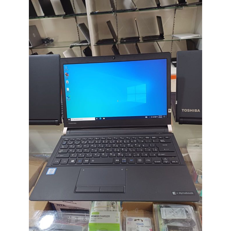 Grade A+ toshiba R73 core i3 gen 7 ram 4gb hdd 500gb led 13.3 inch