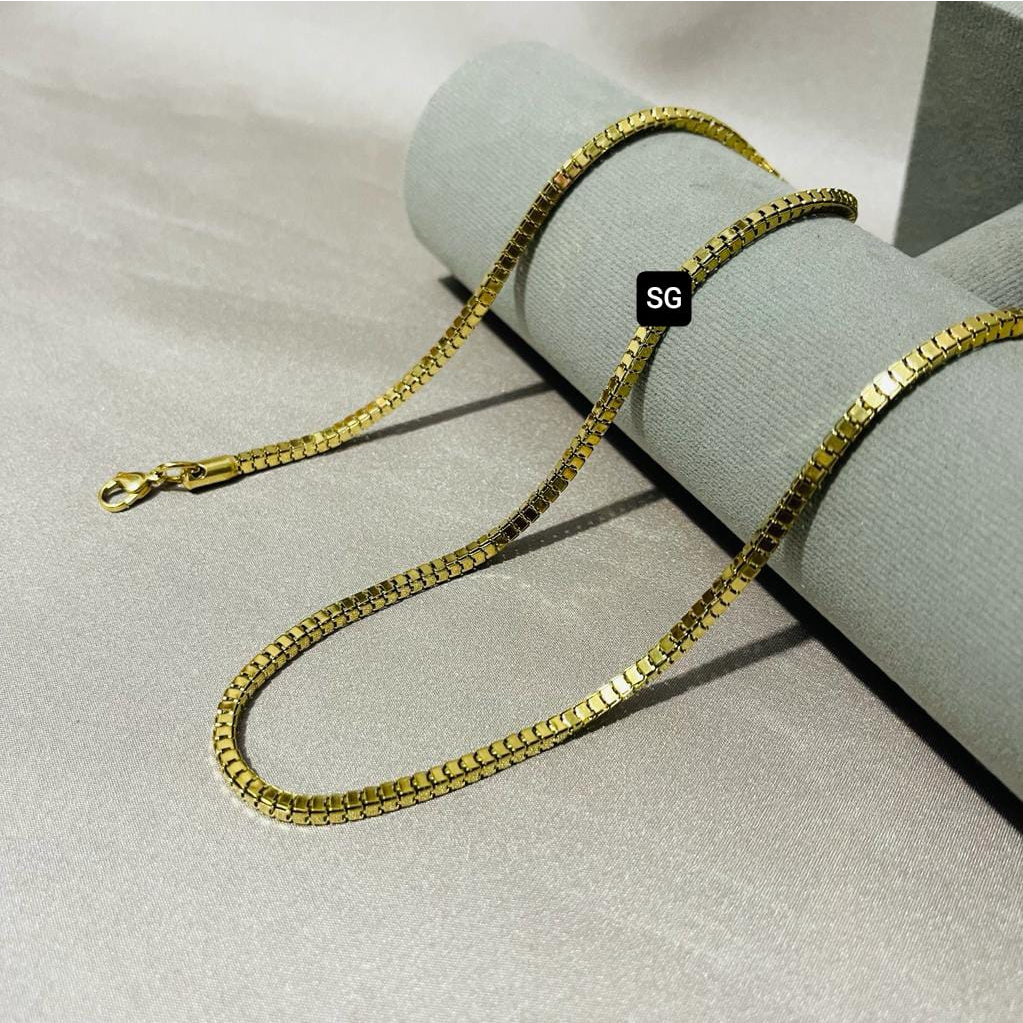 KALUNG TITANIUM PRIA WANITA MODEL MILANO SILVER/EMAS/HITAM