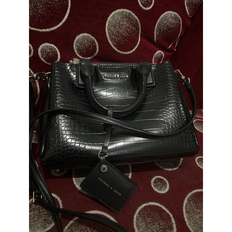 tas branded (charles and keith) ori branded