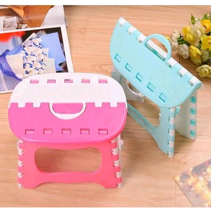 Kursi Lipat Anak Dewasa PRAKTIS AWET Bangku Lipat Portable Plastik Fodable Mini Chair Duduk