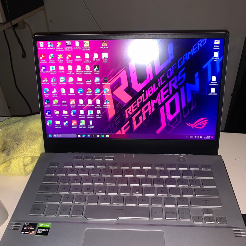 Asus rog zephyrus G14