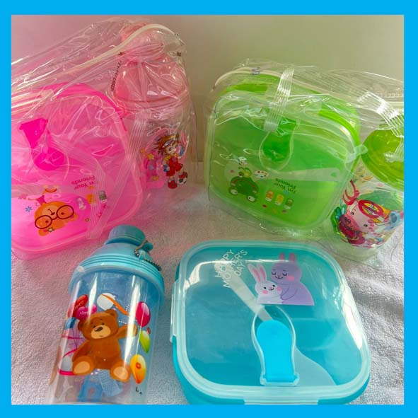 Tempat makan Set plastik + botol minum dan tas plastik gambar lucu dan unicorn pony / Lunch box aest