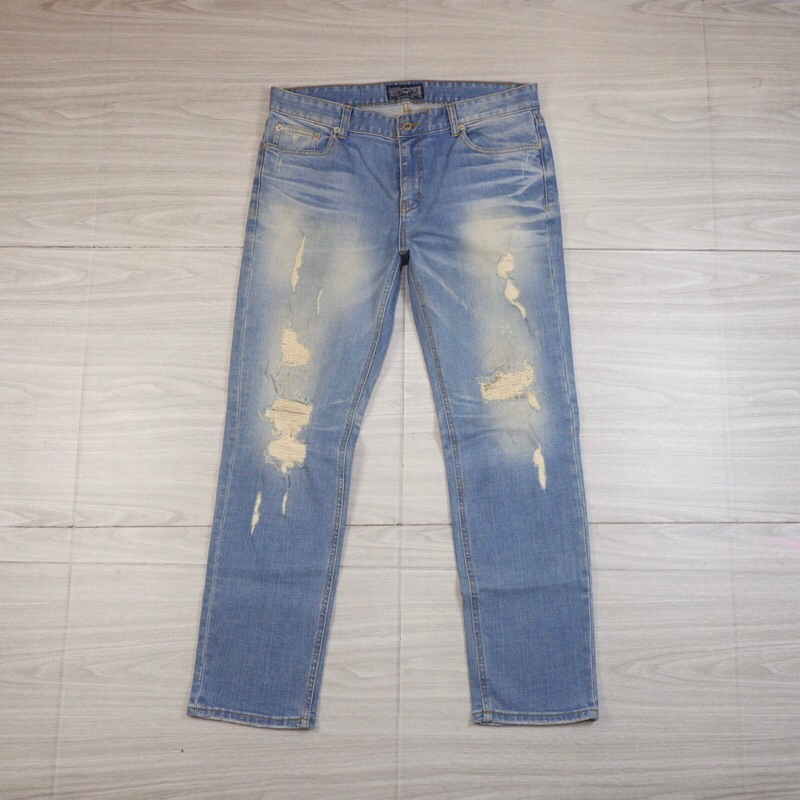 Modified ripped jeans