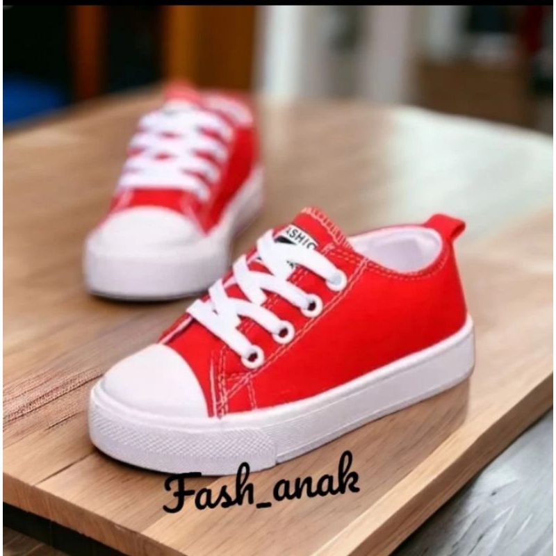sepatu anak perempuan sepatu sekolah polos tali hitam putih