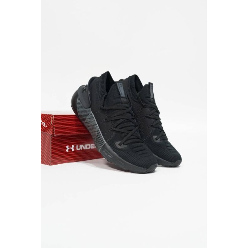 Under armour phantom