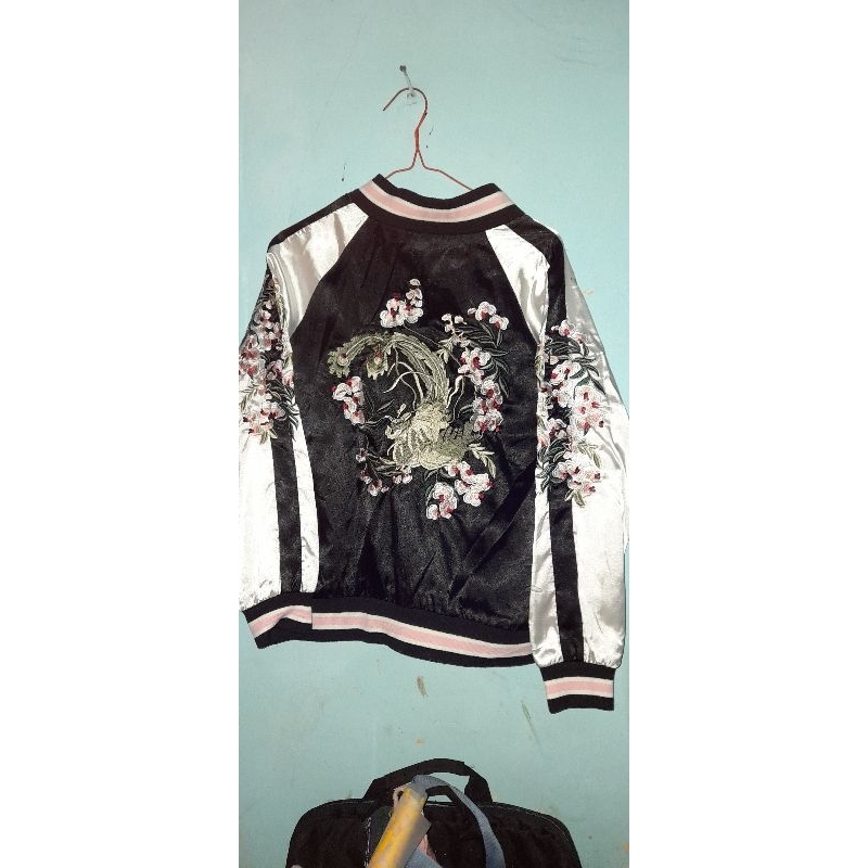 Preloved Jaket Sukajan Dewasa