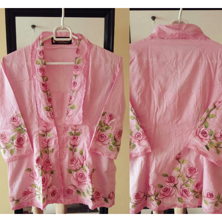 Kebaya Lukis Bali