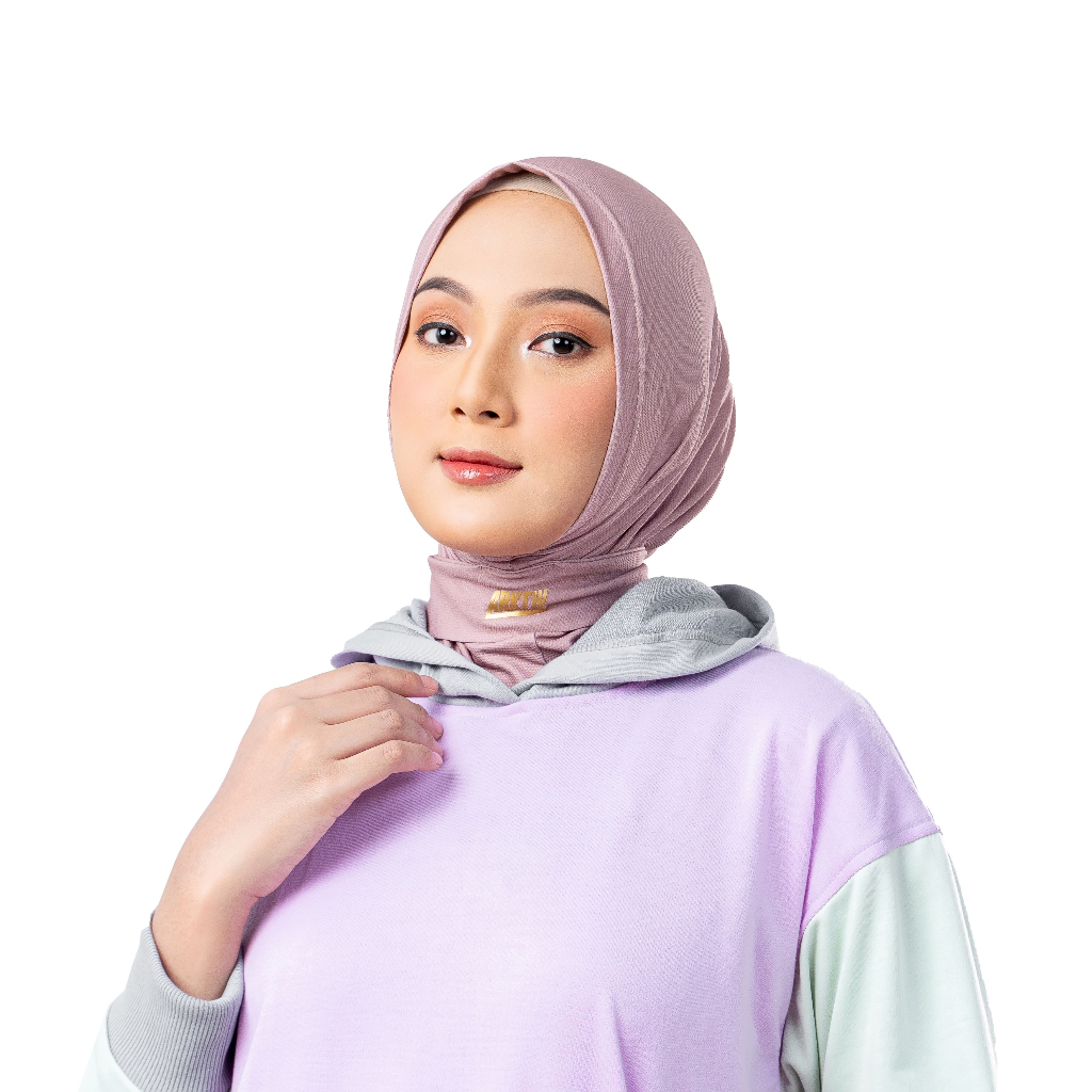 Arktiv Confident Alpha Hijab Brown With Lace x Nycta Gina