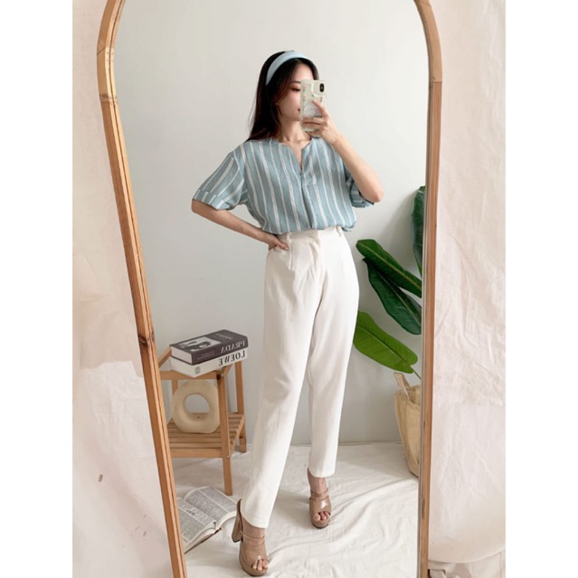 Kemeja Salur Wanita Lengan Pendek / Stripe Shirt / Kemeja V neck Wanita