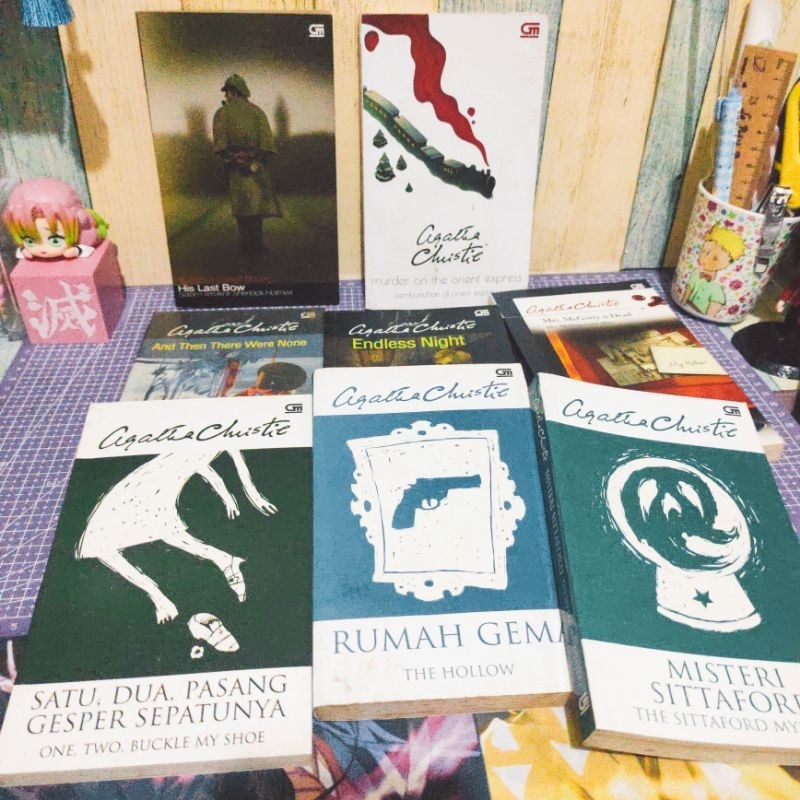 [BUKU ORIGINAL] 1 Set Isi 8 Buku Cover Campur Agatha Christie & Sherlock Holmes (Bahasa Indonesia)