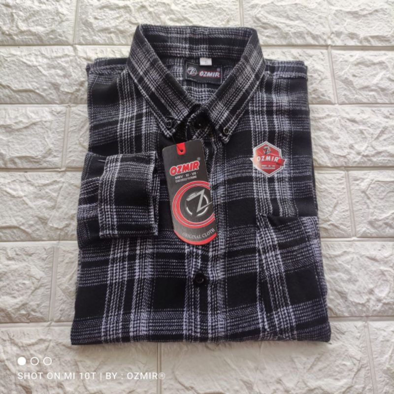 Kemeja Flanel Pria-Wanita Ozmir
