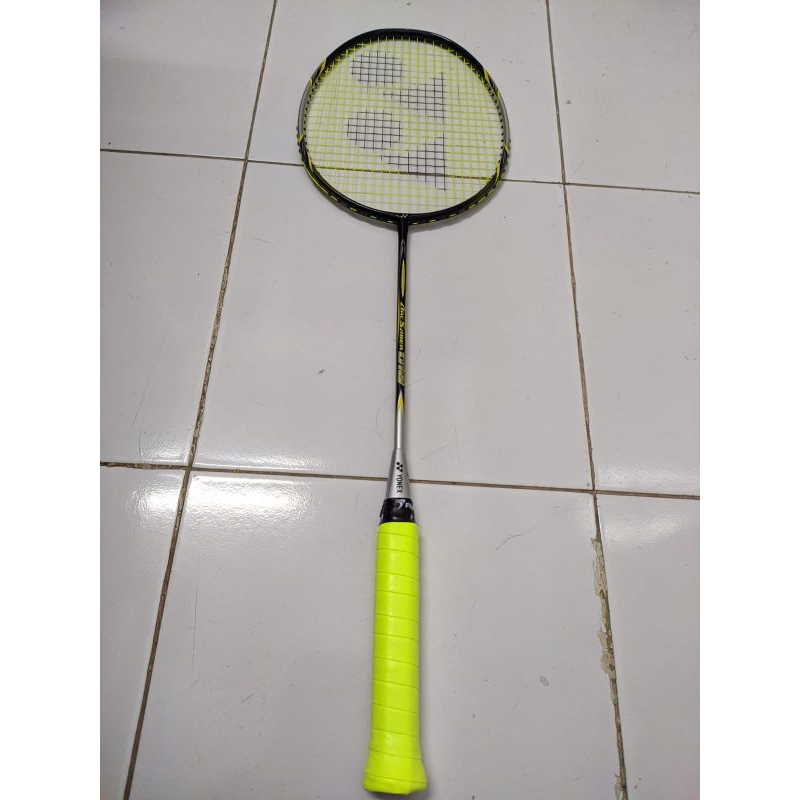 Raket Yonex arcsaber d18