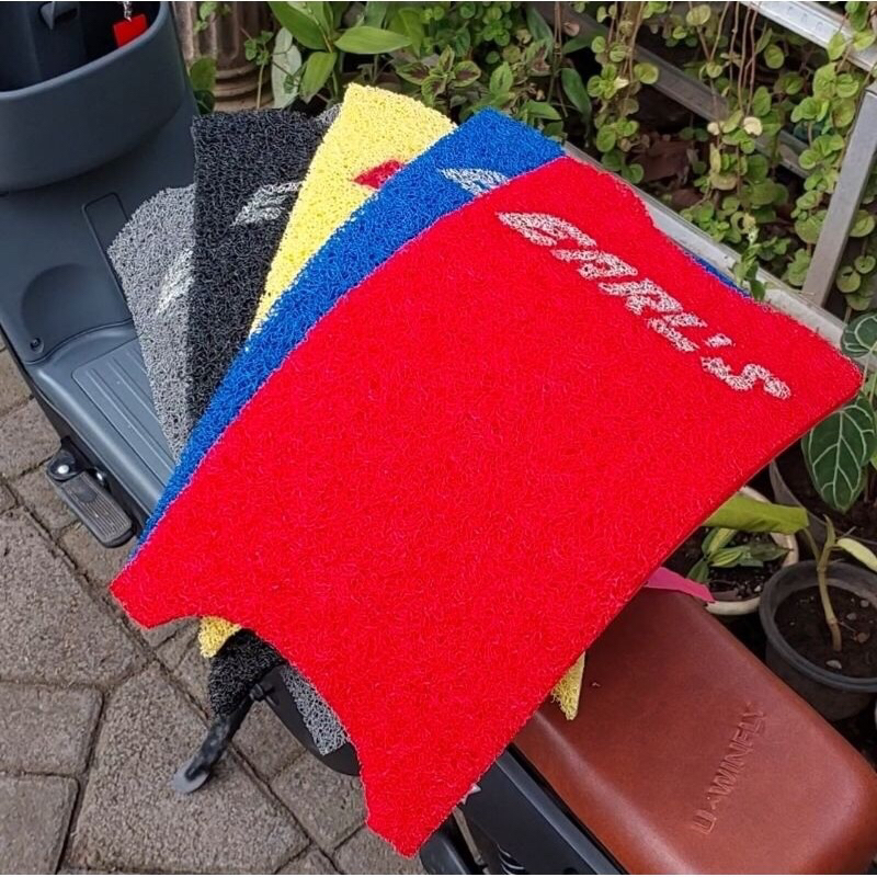 Karpet alas kaki motor listrik motor charger warna lengkap pnp semua motor cas motor charger motor l